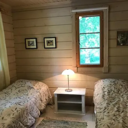 Ylae-saarikko Semesterbostad